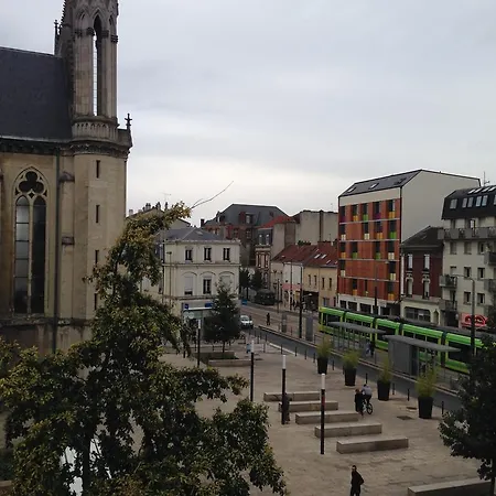 Le Parisien Hotel 2*