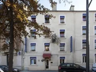 Le Parisien 2*